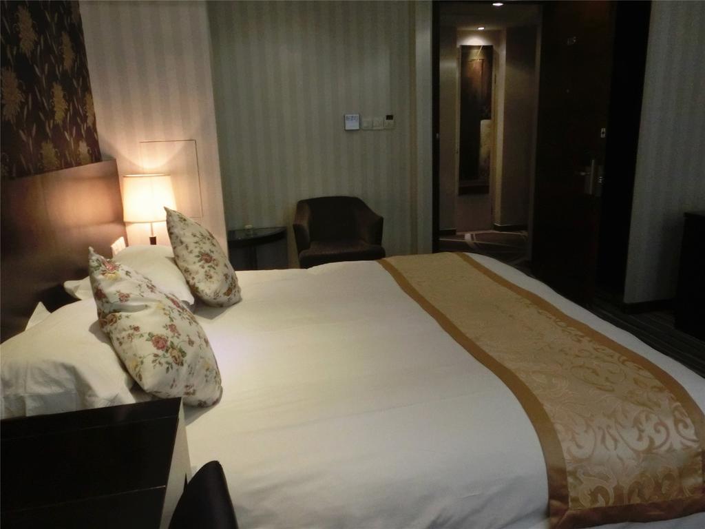 Shanghai Baron Business Bund Hotel Kamer foto