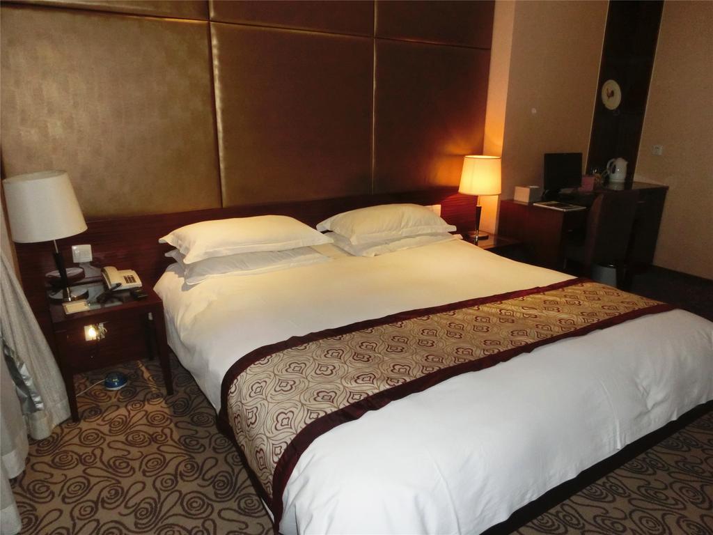 Shanghai Baron Business Bund Hotel Kamer foto